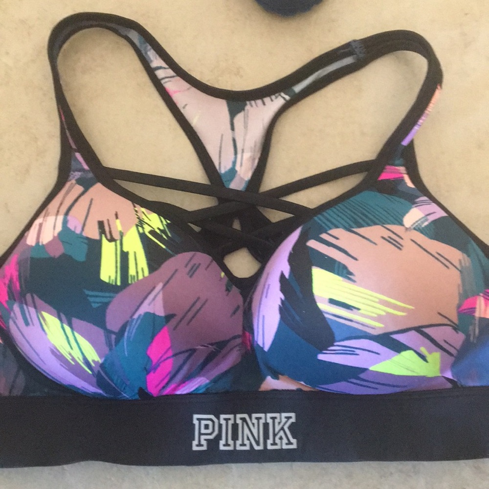 Sports bra